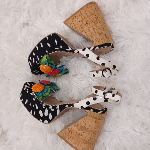 Betsey Johnson Women's Sprite Fruit Embellished Chunky Heels Sandals Size 7M NEW - Picture 12 of 16